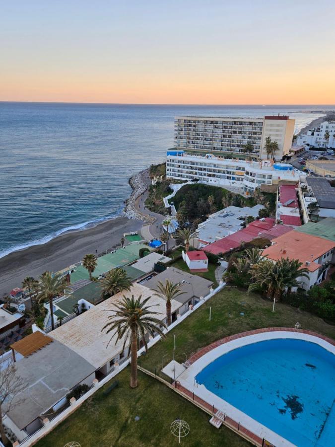 La Roca-Mediterraneo Views, 8Th Floor-New Kitchen- Pool- Parking-Air Conditioning, Ceiling Fans & Free Wifi Lejlighed Torremolinos Eksteriør billede